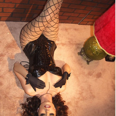 Crissy Moran - On The Floor